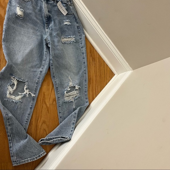 NWT PacSun Ripped Mom Jeans Size 29. High Waisted. Annette Blue. - Picture 8 of 8